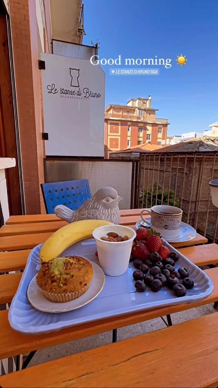 ペスカーラ Le Stanze Di Bruno Bed & Breakfast エクステリア 写真