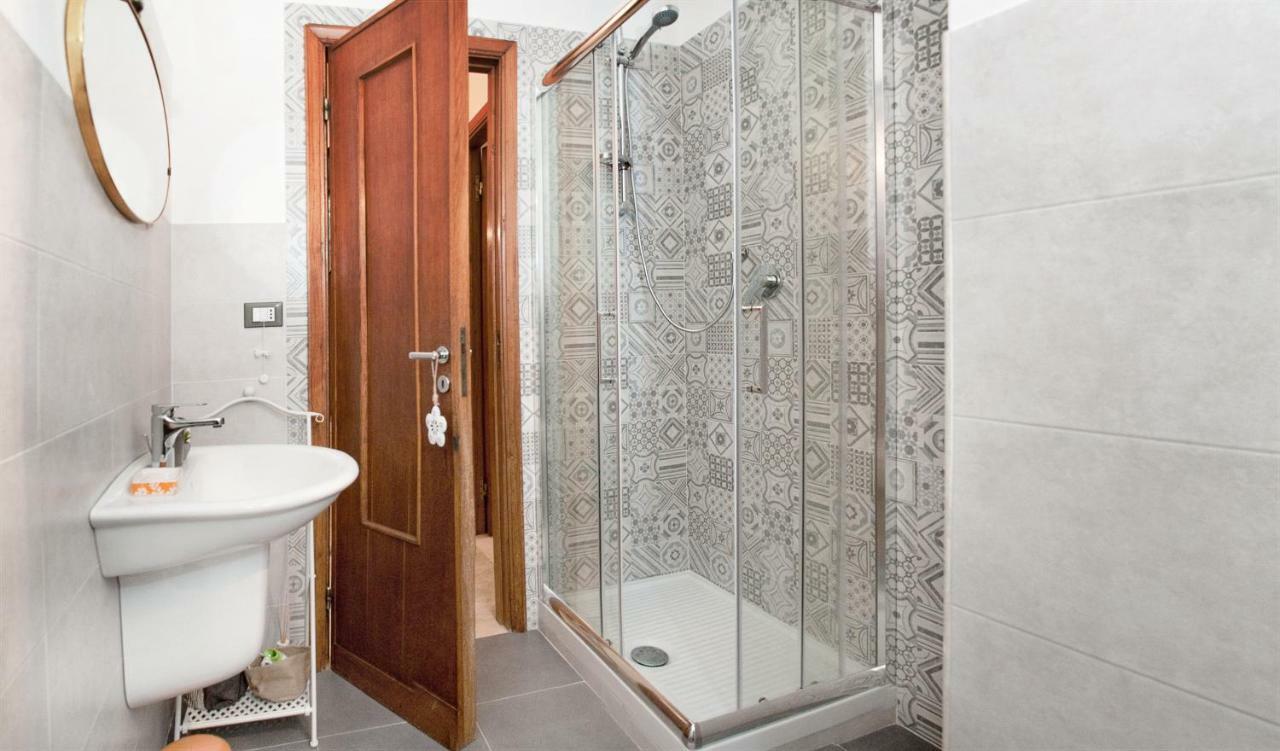 ペスカーラ Le Stanze Di Bruno Bed & Breakfast エクステリア 写真
