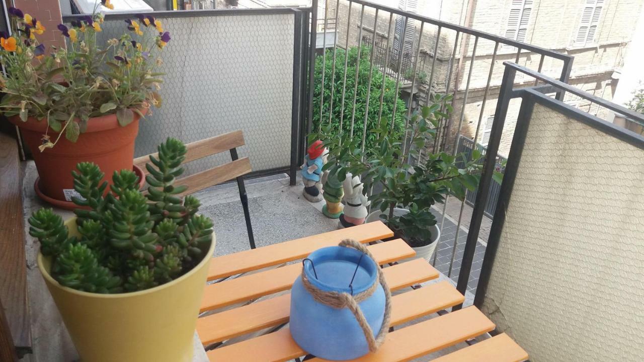 ペスカーラ Le Stanze Di Bruno Bed & Breakfast エクステリア 写真